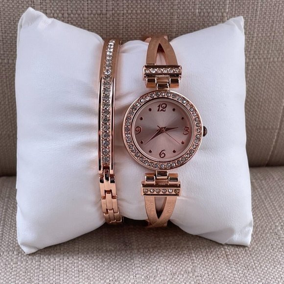 FMD Women Wristwatch Rose Gold Tone Quartz Watch W/ Bracelet w/ Box - Picture 4 of 12